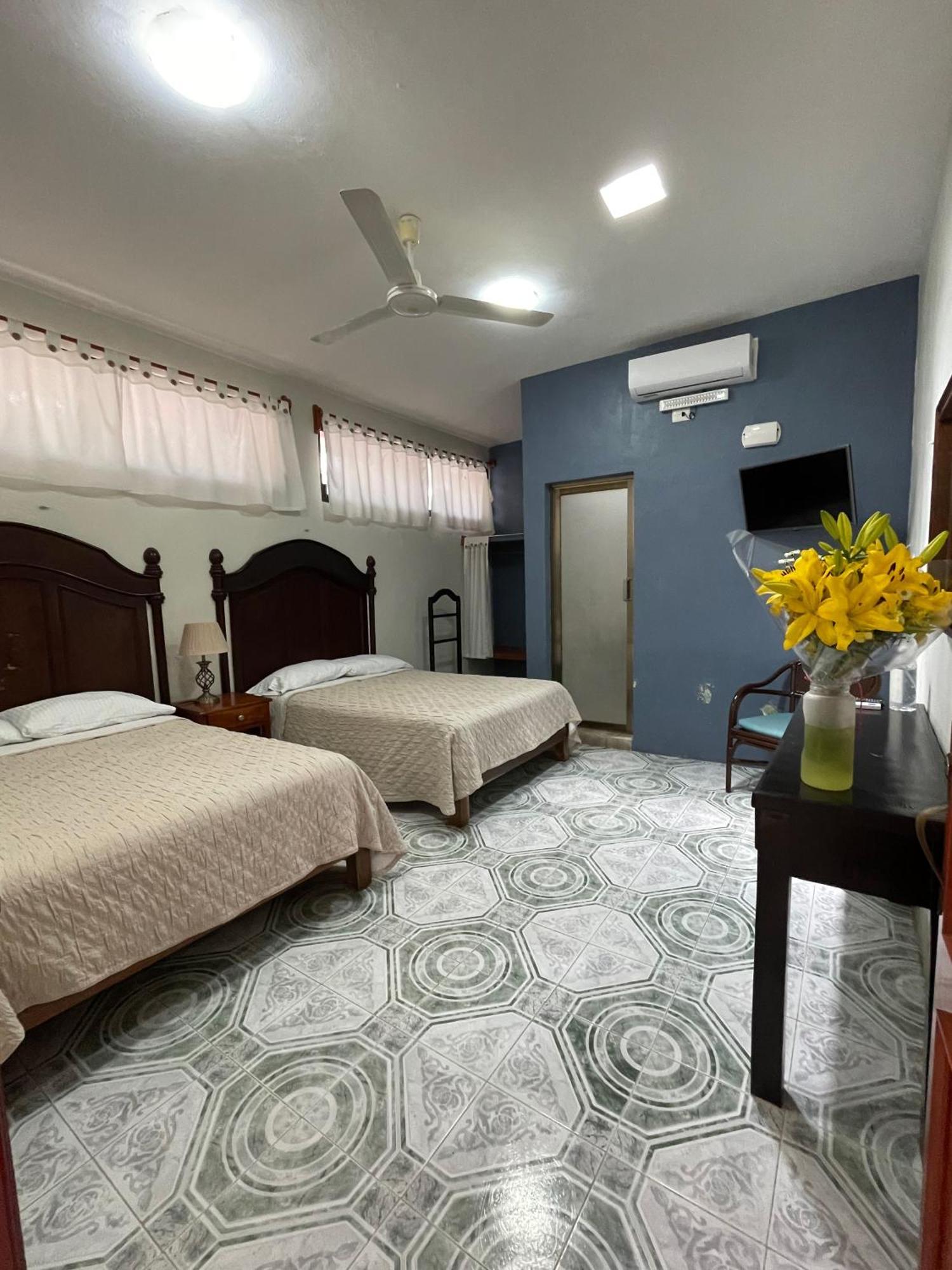 Casa Xu'Unan วัลลาโดลิด ภายนอก รูปภาพ